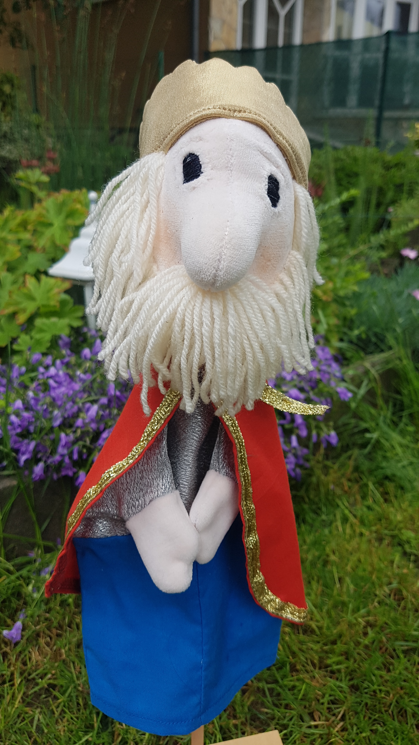 Öreg király kézbáb